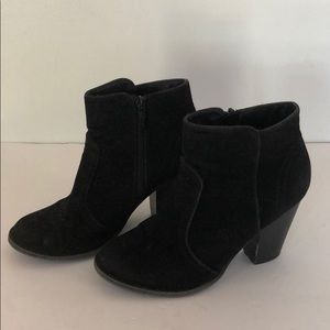 Breckelles black booties size 6 1/2.